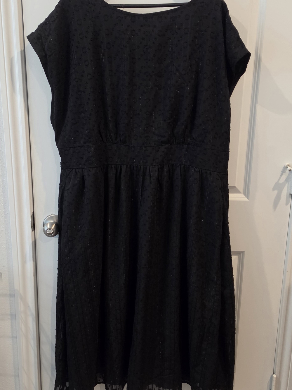 Jacquard Mesh Cap Sleeve Shirred Dress Size22/24
